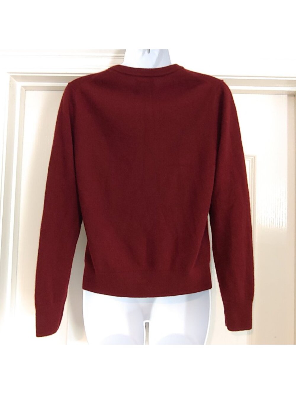 Quince 100% Mongolian Cashmere Sweater Rich Burgundy Quiet Luxury M - Picture 2 of 7